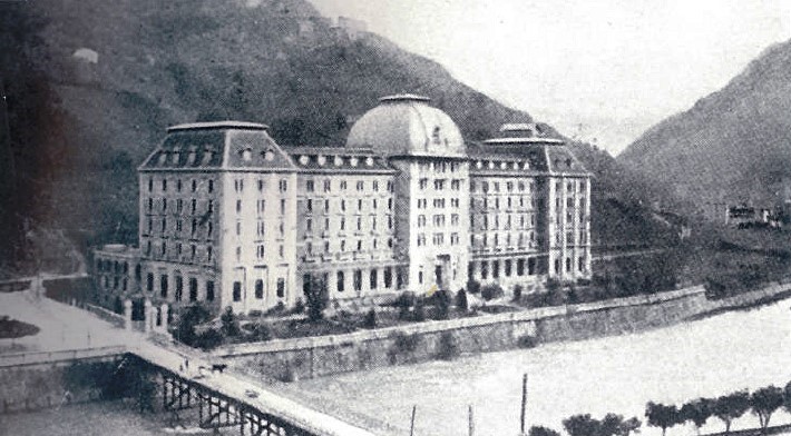 San Pellegrino Terme- Veduta del Paese 1921 (di Ugo Manzoni)